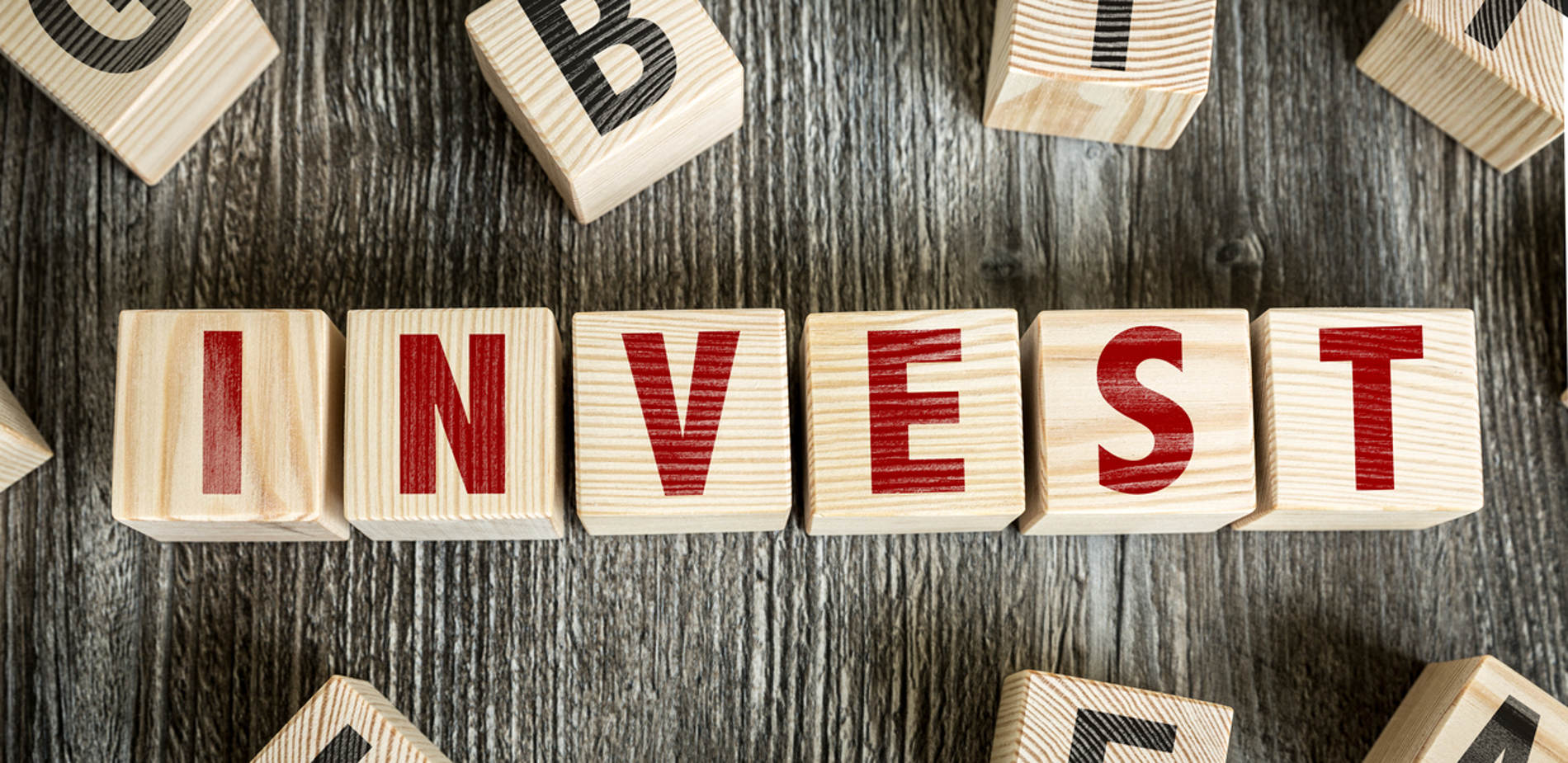 5 Best Alternative Investment Assets Beyond Growth Stocks