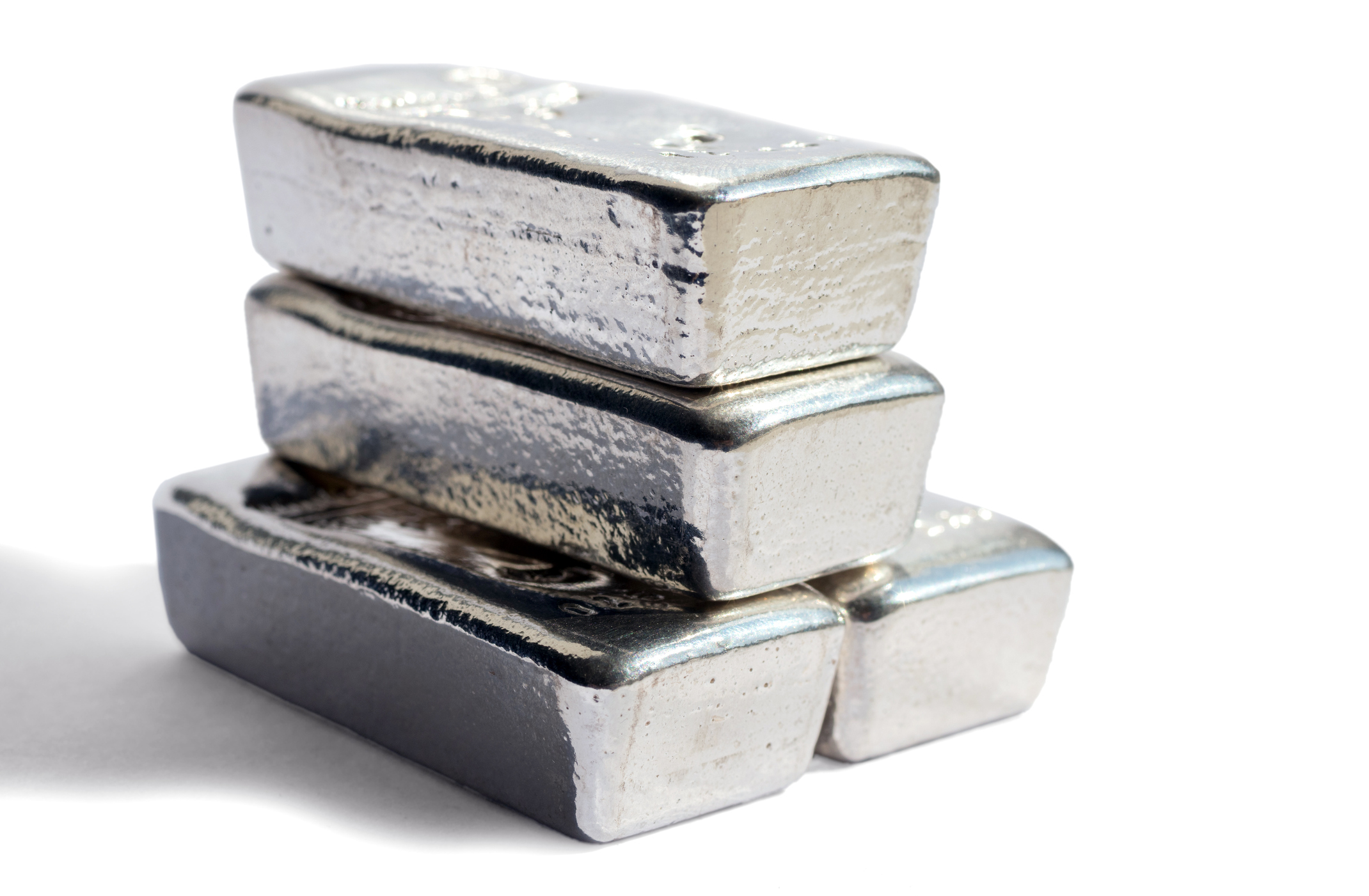 these-two-charts-say-silver-prices-could-rise-to-33-55-an-ounce